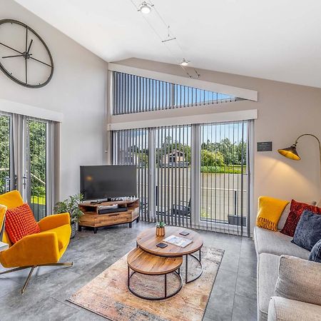 Woad Mill Lakeside Lodges Boston Buitenkant foto