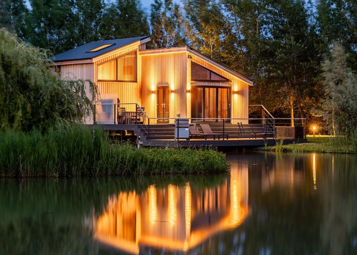 Woad Mill Lakeside Lodges Boston Buitenkant foto